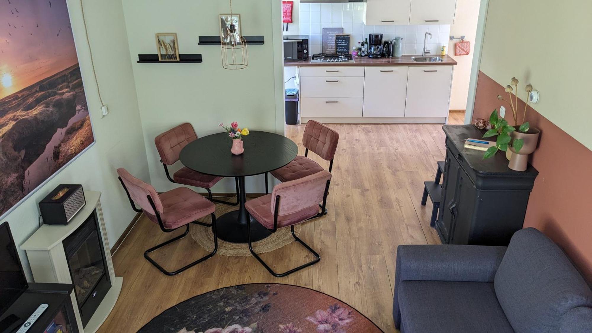 Slaap Lekker Apartment Dokkum Ngoại thất bức ảnh